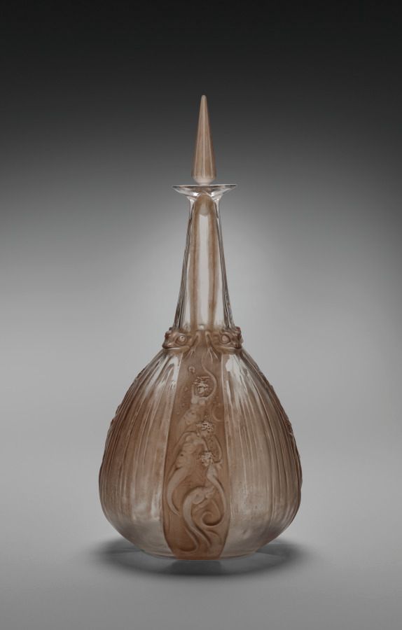 Mermaids and Frogs Decanter (Carafe sirènes et grenouilles). France, 20th century, 1917, glass